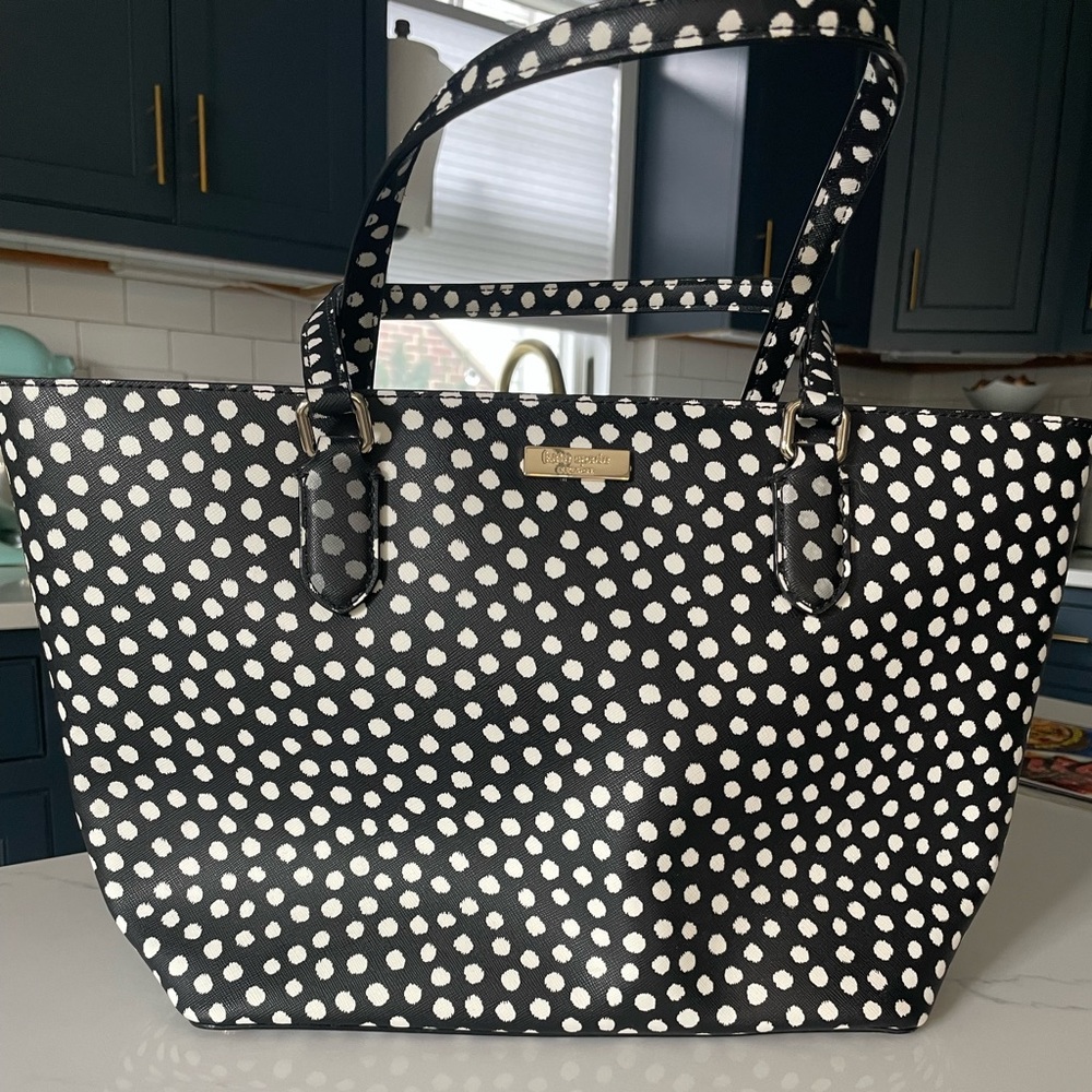 LIKE NEW Kate Spade tote